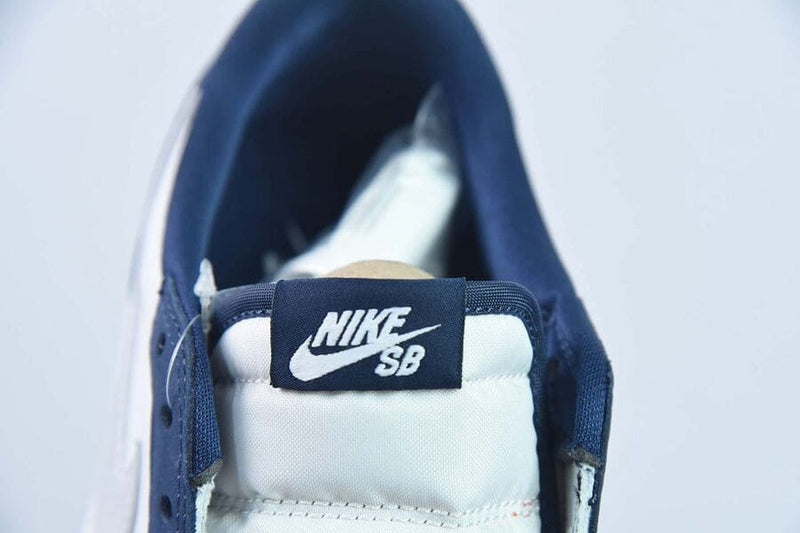 Air Jordan I Low SB Midnight Navy