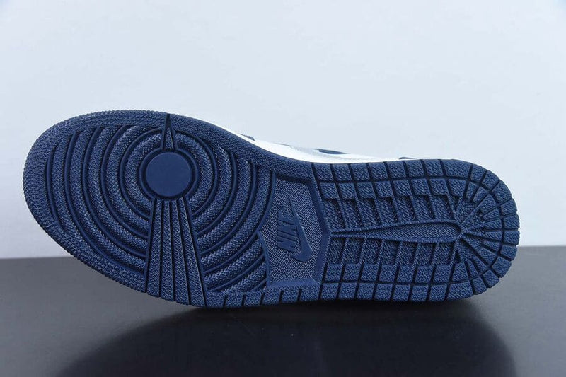 Air Jordan I Low SB Midnight Navy
