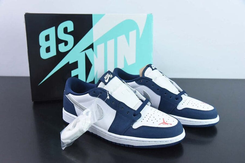 Air Jordan I Low SB Midnight Navy